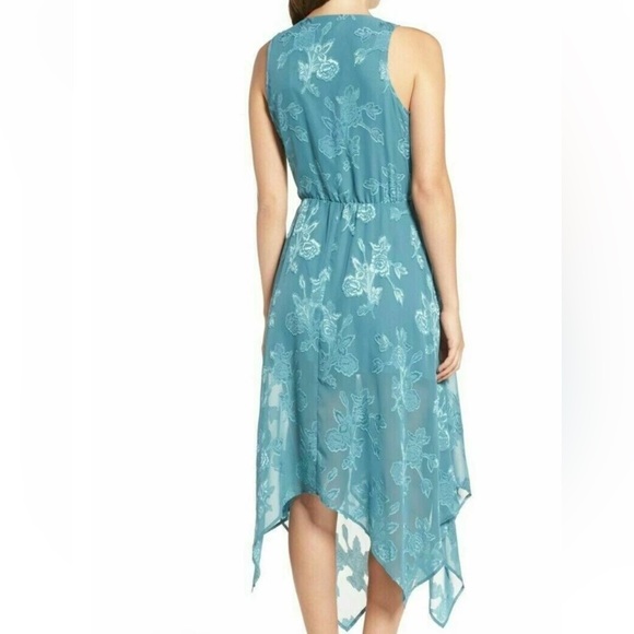 Leith Womens Sleevless Ruffle Neck
Floral Wrap Midi Dress Teal
Small - Picture 6 of 11